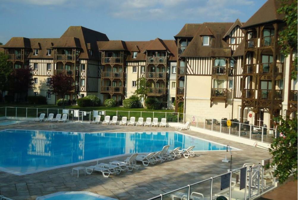 Tres Bel Appartement 8 Personnes Wifi Offert Deauville Exterior photo
